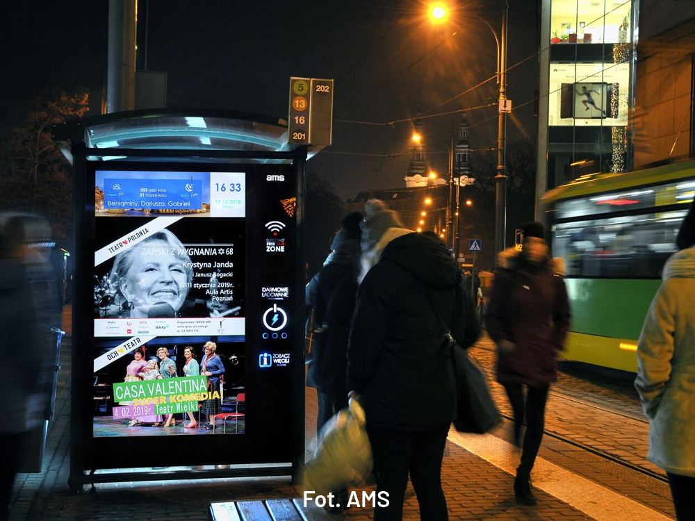 Poznań reklama digital citylight wiata