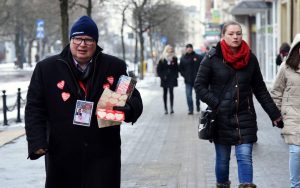 Poznański społecznik prosi o pomoc w walce z nowotworem